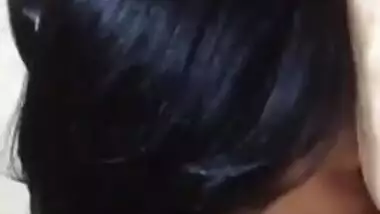 HOT PAKI GIRL SUCKS A COCK AND RECORDING HERSELF