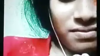 Girlfriend virgin boobs and pussy showing MMS