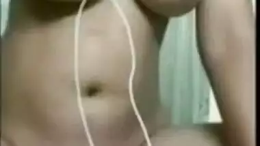 Cute girl nude selfe