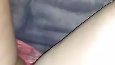 Indian Deshi Bhabhi Ki Tight Chut Ki Seel Todi