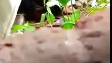 Desi girl fucking outdoor