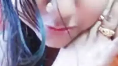 New Chamet video of desi girl in nighty showing nude figure