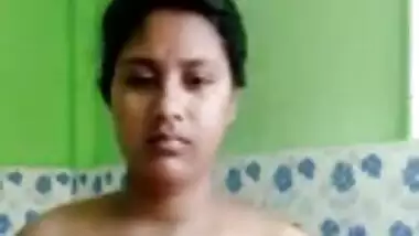 Big booby teen girl striptease nude show MMS