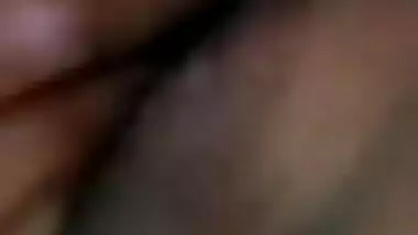 Desi Girl Showing her Boobs and Pussy