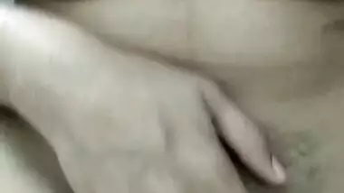 Desi cute bhabi show her big boobs-2