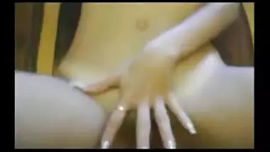 Desi mms xxx Indian sex videos of bhabhi with college !