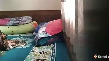 Newly engaged guy enjoys amateur sex with his innocent GF