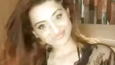 Desi Babe Kenisha Awasthi New Live