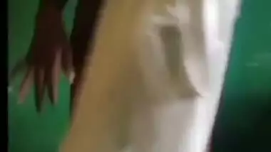 18 Age Girl Saree Changing Hot