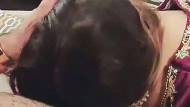 Rich Sasur enjoys an Indian blowjob from his Bahu