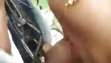 Telegu lovers blowjob outdoors MMS video