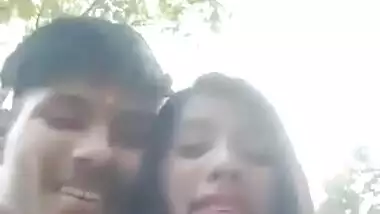 Desi lover outdoor fucking