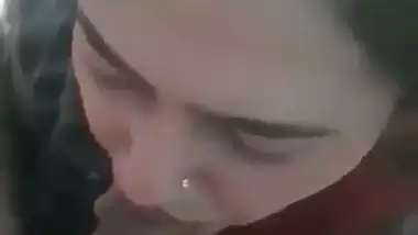 Desi milf sucks a hard dick in the Bangladeshi xvideo