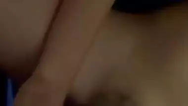 Amateur Indian Desi Office Girl Rubs Co-worker’s Dick On Hairy Pussy
