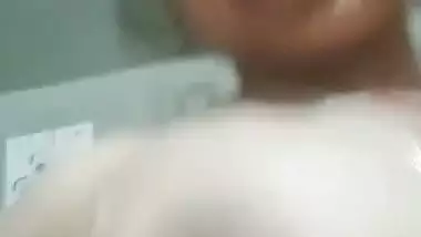 Petite village girl nude show with hairy pussy tempting